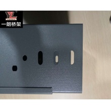 一郎  铁线槽50*50*0.8强电弱电镀锌走线槽1米